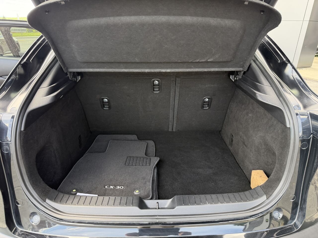 2023 Mazda CX-30 Black Lac Mégantic - photo #11