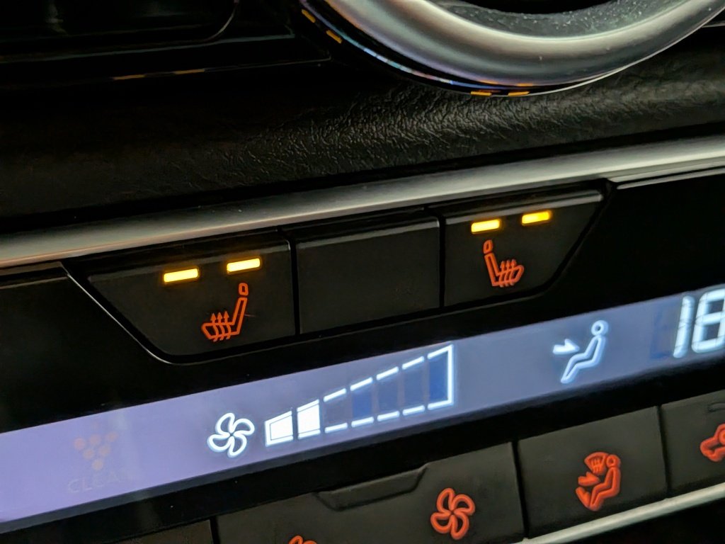 Nissan Sentra SV CVT 2021 Noir Val-David - photo #2