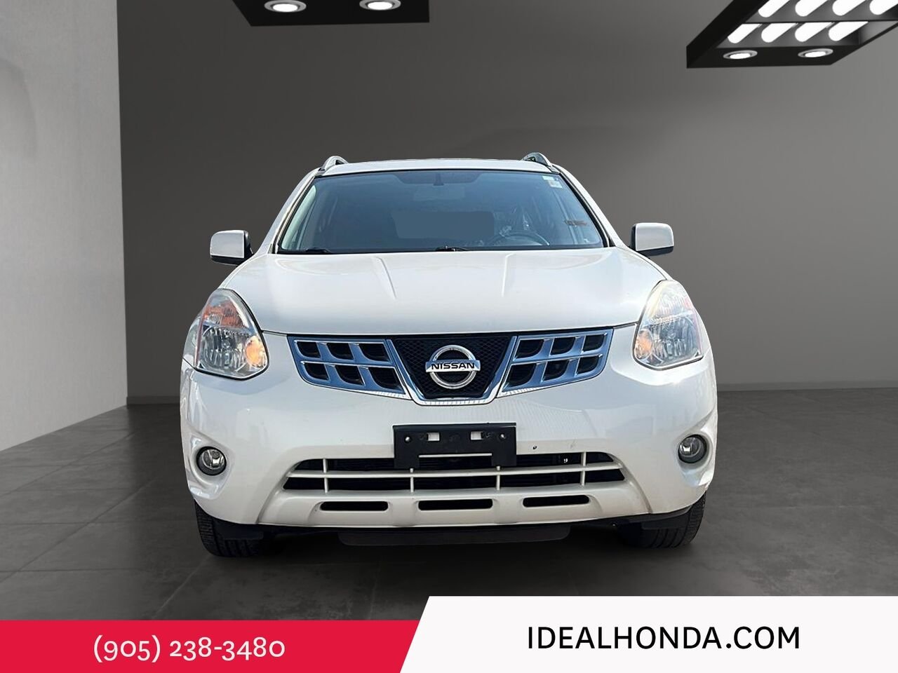 2013 Nissan Rogue White Mississauga - photo #1