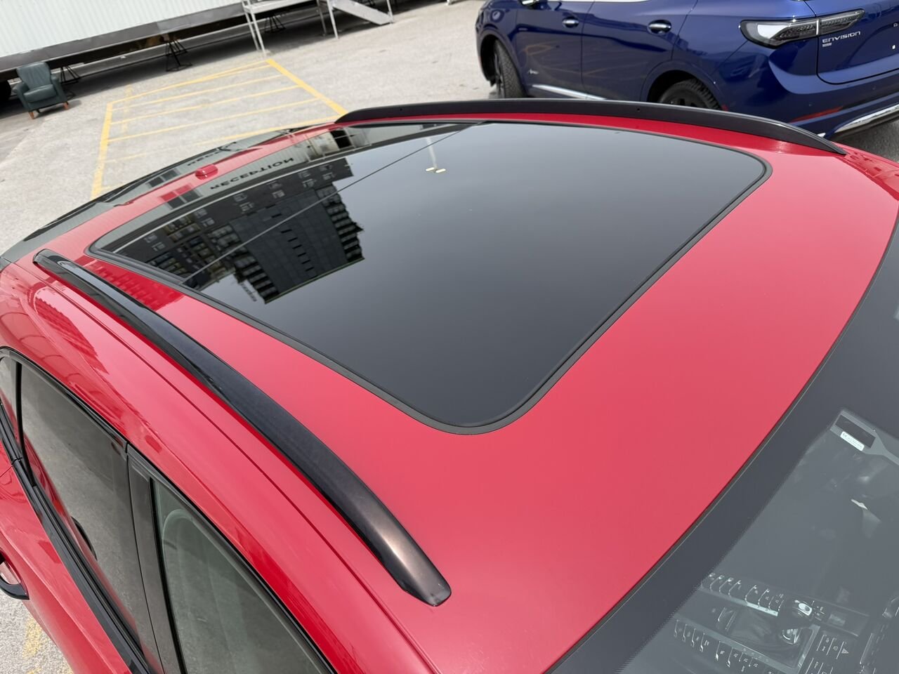 2018 Porsche Macan GTS AWD Red Laval - photo #8