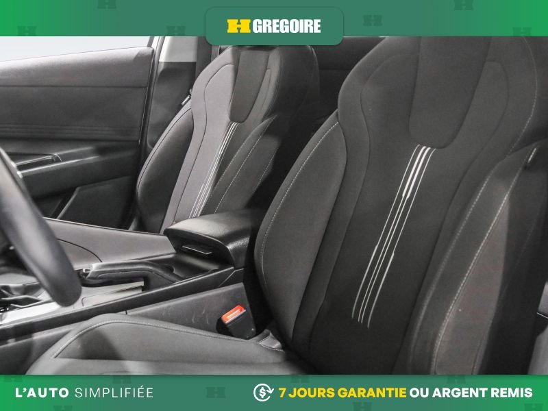 Hyundai Elantra 730566 | Preferred AUTO A/C GR ELECT MAGS CAM BLUETOOTH 2022 Blanc Laval - photo #13