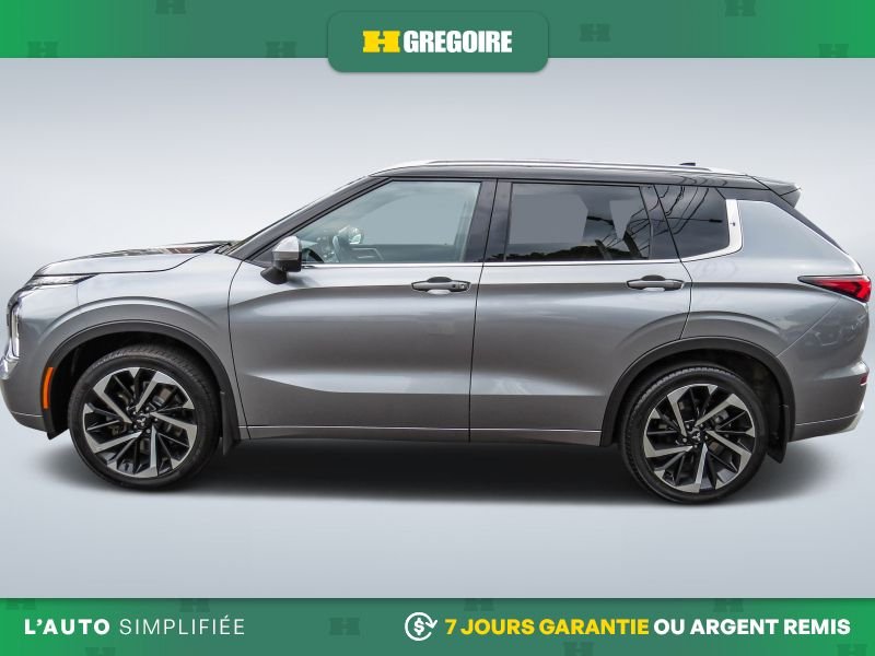 2023 Mitsubishi Outlander Grey Blainville - photo #2