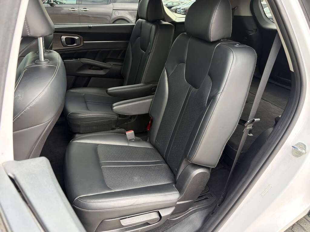 Kia Sorento 2022 Blanc Gatineau - photo #16