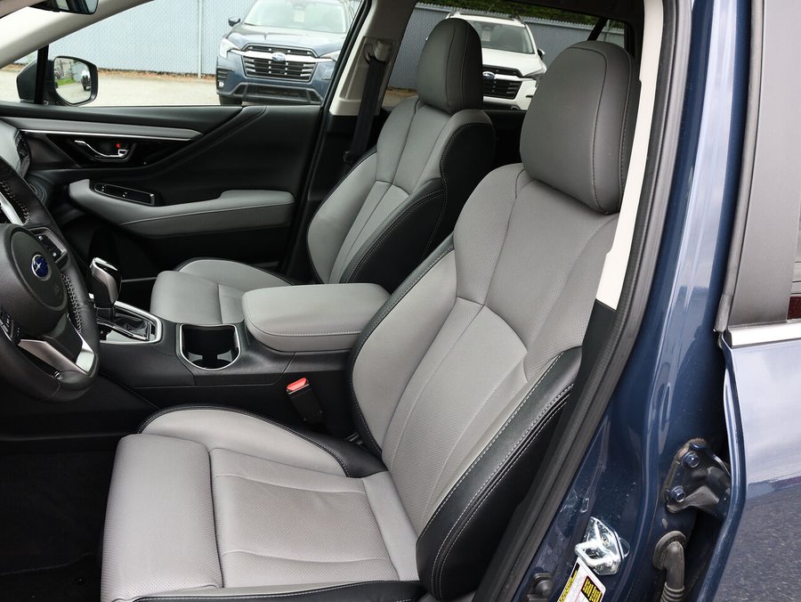 Subaru Outback Limited 2025 Bleu