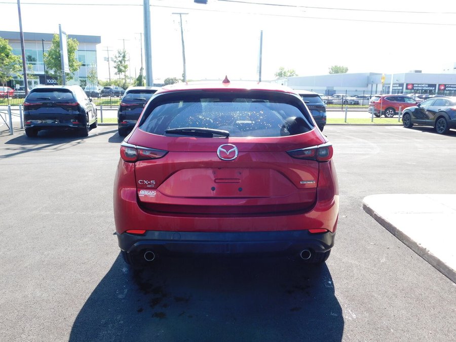 2022 Mazda CX-5 2022 Red