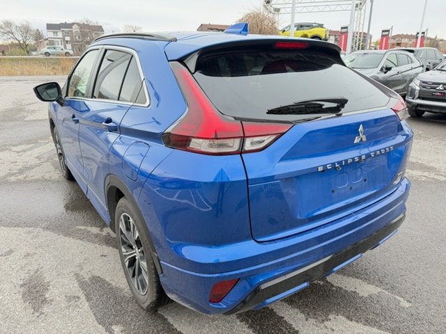 Mitsubishi Eclipse Cross GT S-AWC-CUIR-TOIT PANO-SIÈGES ET VOLANT CHAUFFANTS 2022 Bleu