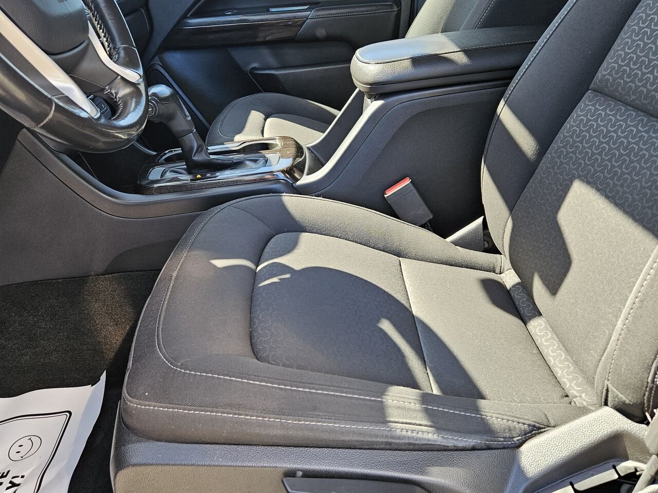 GMC Canyon SLE cabine multiplace 4RM, 128,3 po 2018 Noir Thetford Mines - photo #12