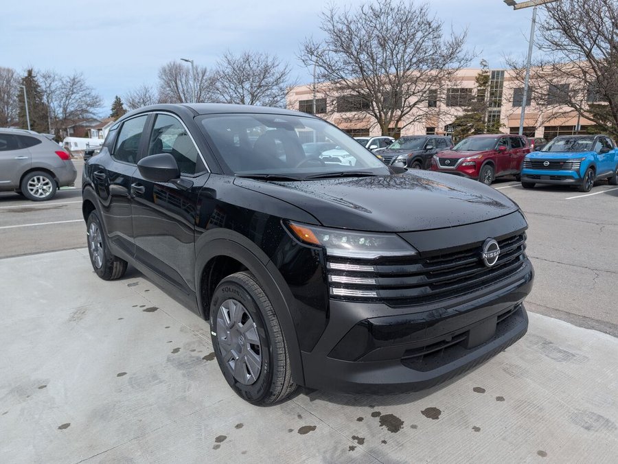 2026 NISSAN Kicks 2026 Super Black