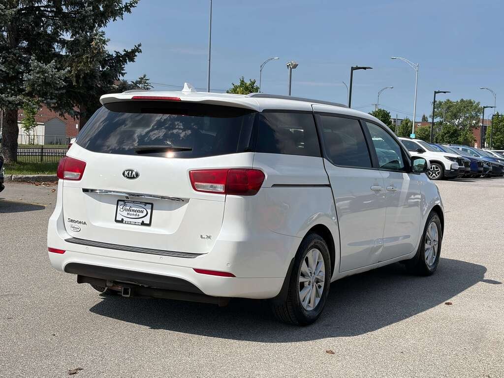 Kia Sedona LX 2018 Blanc Gatineau - photo #5