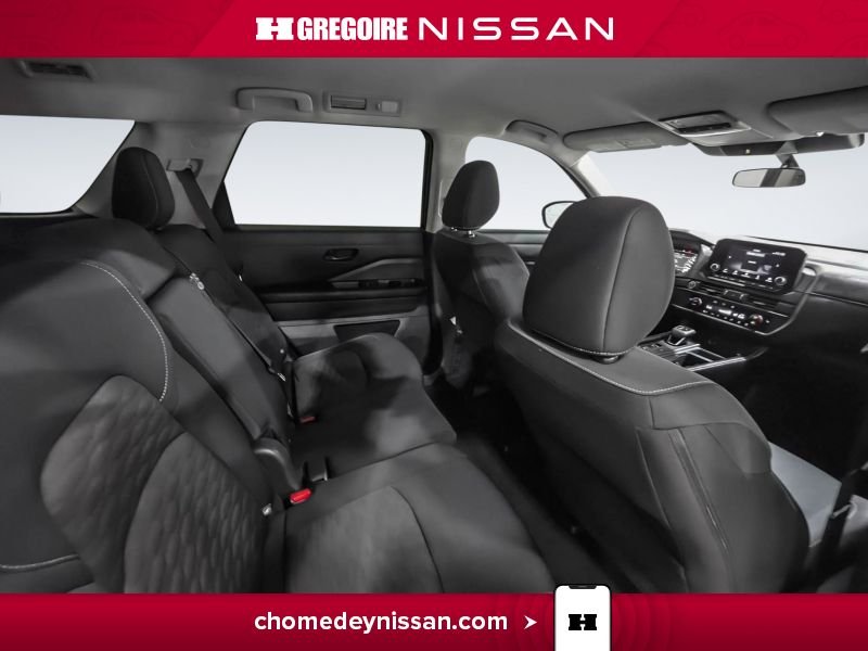 2024 Nissan Pathfinder Black Laval - photo #21