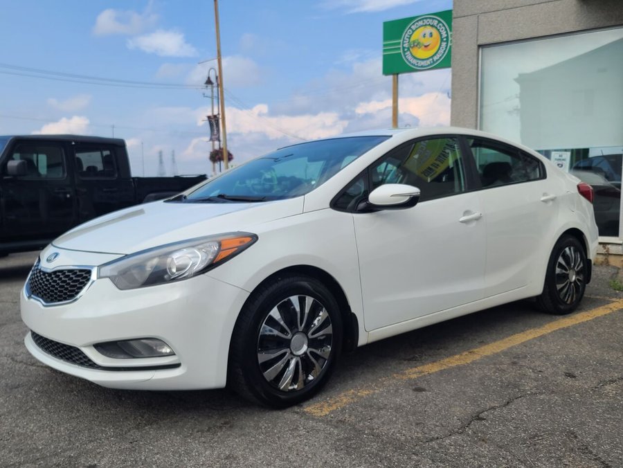 2015 Kia Forte 2015 White