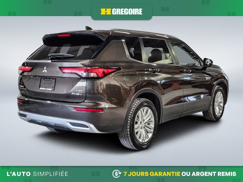 2024 Mitsubishi Outlander Bronze Saint-Eustache - photo #8
