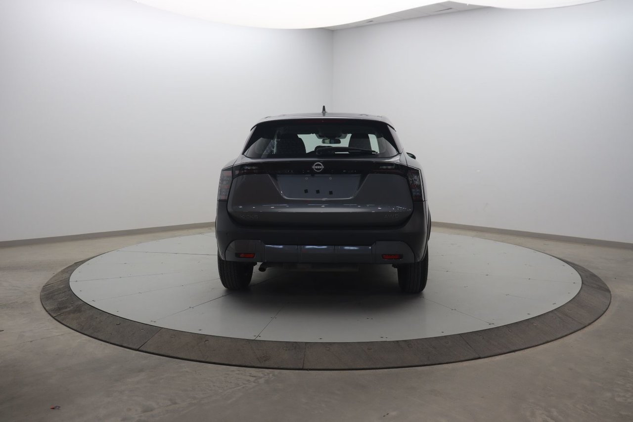 2025 Nissan Kicks VIN 3N8AP6BBXSL324861 Grey Baie-Comeau - photo #4