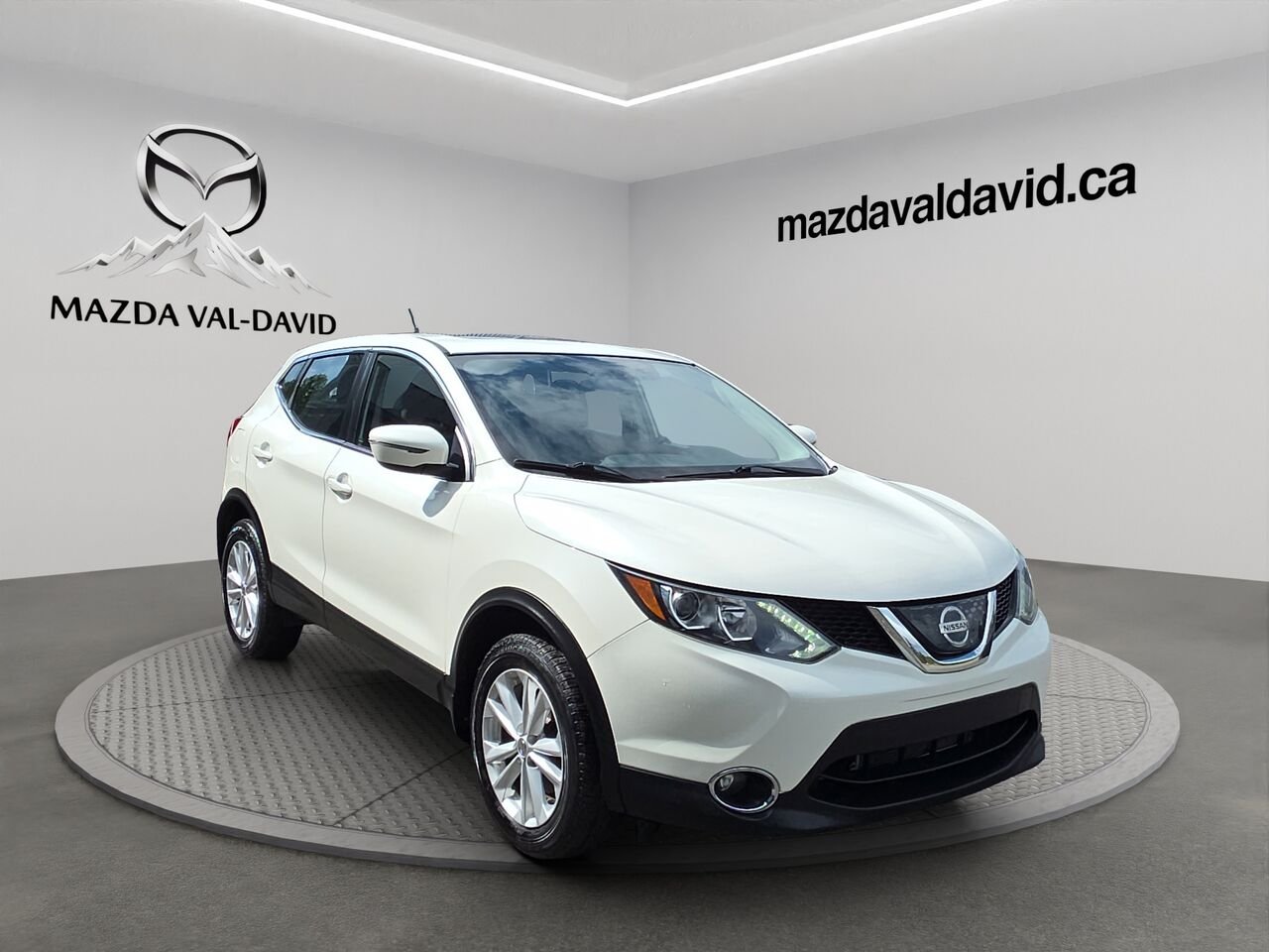 Nissan Qashqai 2018 Blanc Val-David - photo #4