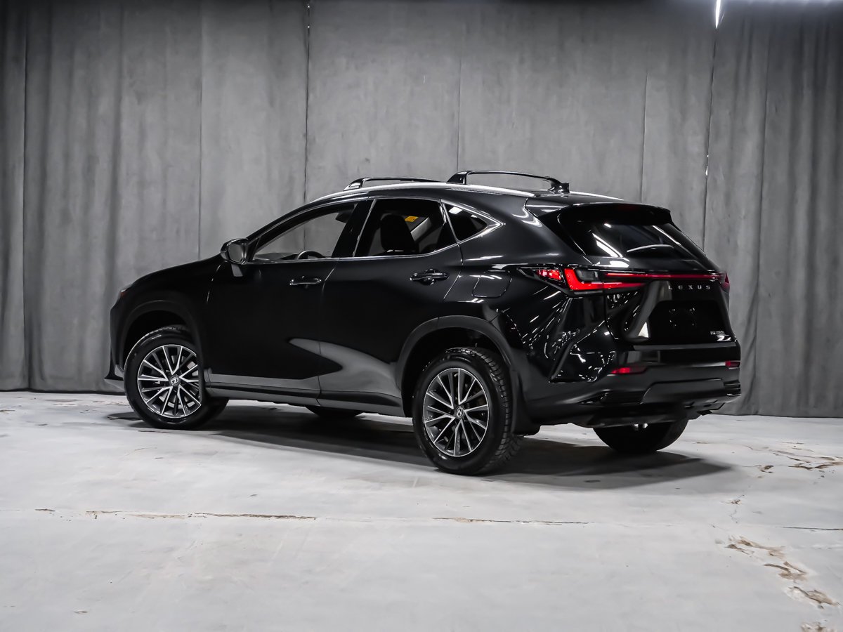 Lexus NX NX 350H HYBRID SIGNATURE VOLANT CHAUFFANT 2023 Noir Montréal - photo #2
