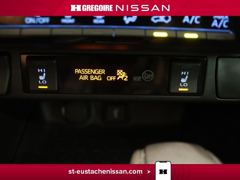 2020 Toyota Rav 4 White Saint-Eustache - photo #23