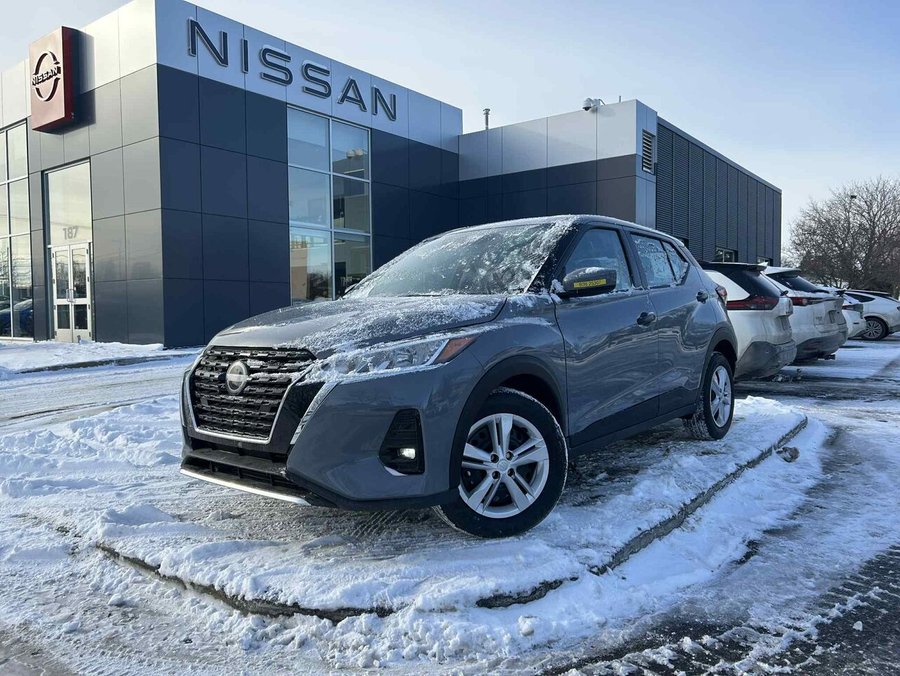 Nissan Kicks Play 2025 2025 Gris roche nacré