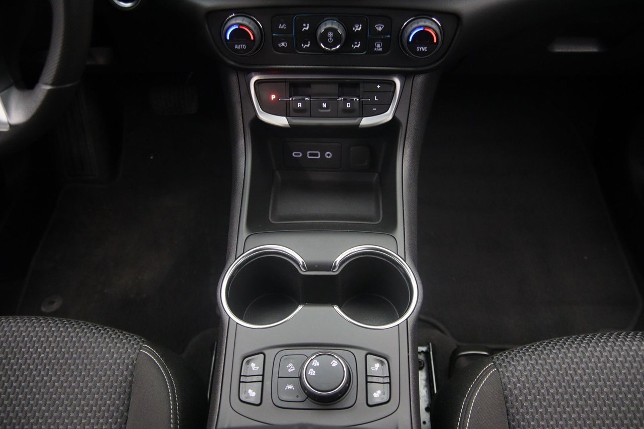 GMC Terrain NIV 3GKALTEV8NL215917 2022 Noir Baie-Comeau - photo #11