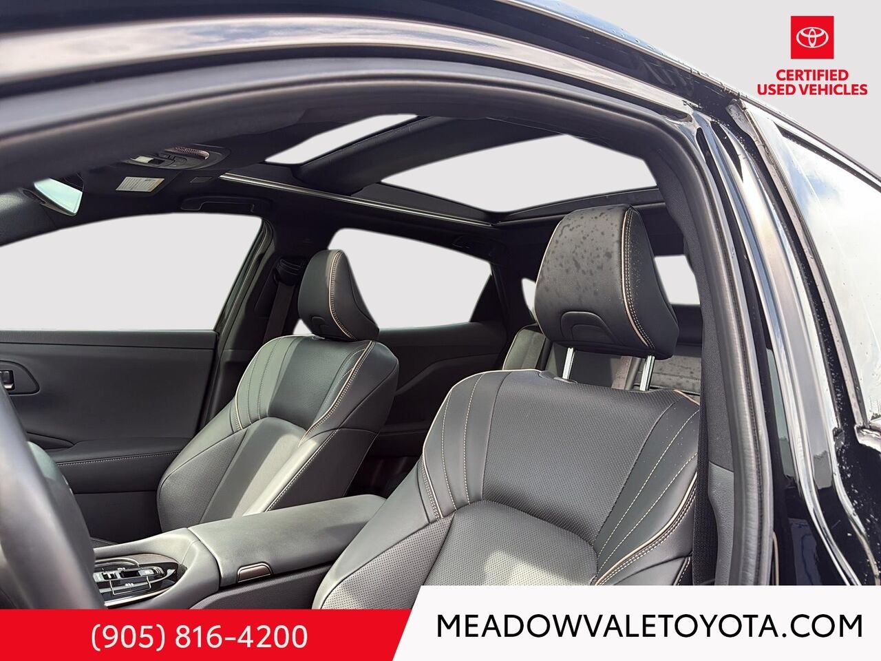 2025 Toyota CROWN + 21’’ Alloy Wheels + Adaptive Variable Suspension (AVS) + Advanced Park + Dual Exhaust Tips + Head Up Display (HUD) with NAVI + Dynamic Rear Steering + Power Trunk with Kick Sensor Black Mississauga - photo #8