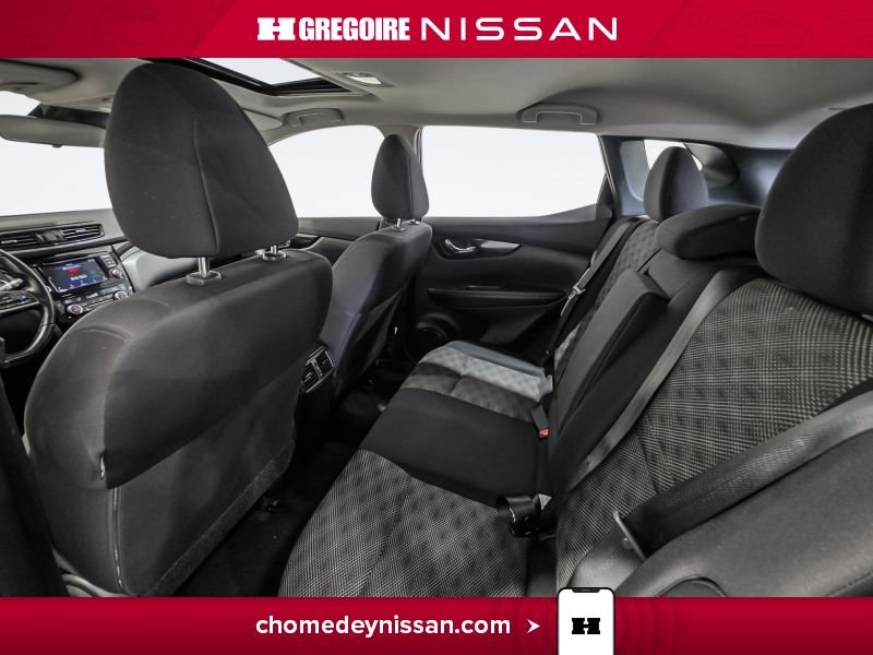 Nissan Qashqai 2023 Gris Laval - photo #24