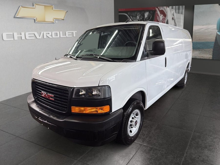 2024 GMC Savana Cargo Van 2024 Summit White