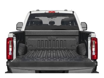 Ford Super Duty F-350 DRW XLT