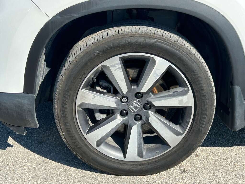 Honda HondaPilot Touring 2023 Blanc Gatineau - photo #8