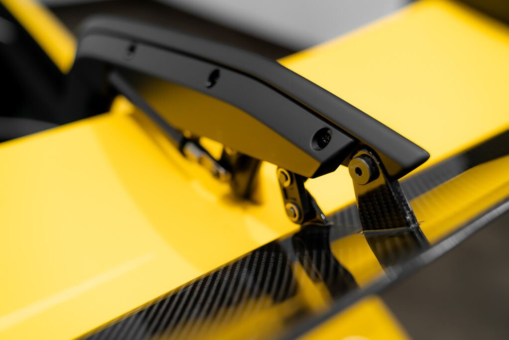 Porsche 911 GT3RS Weissach 2024 Jaune Kirkland - photo #33