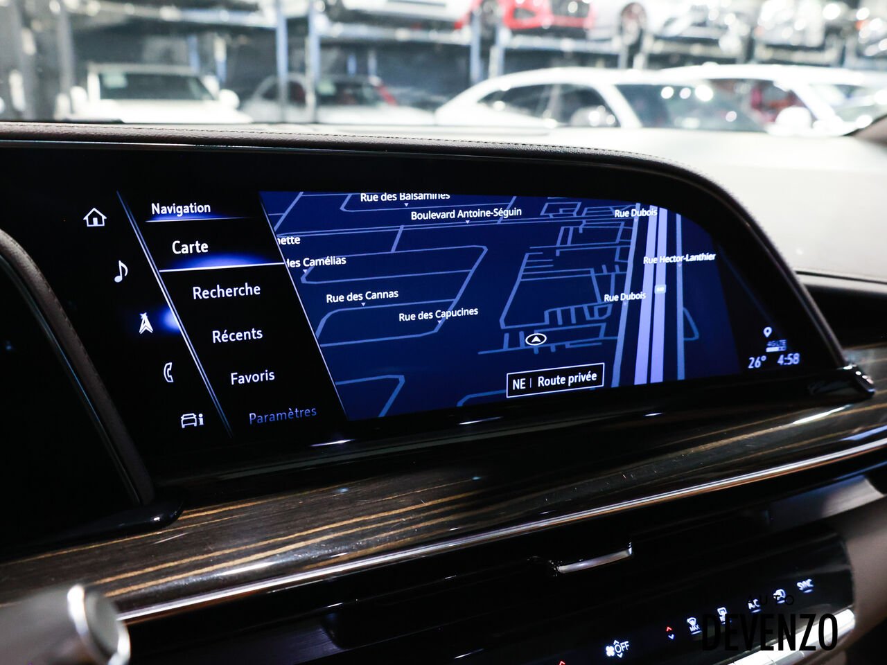 Cadillac Escalade 2024 Blanc Saint-Eustache - photo #17