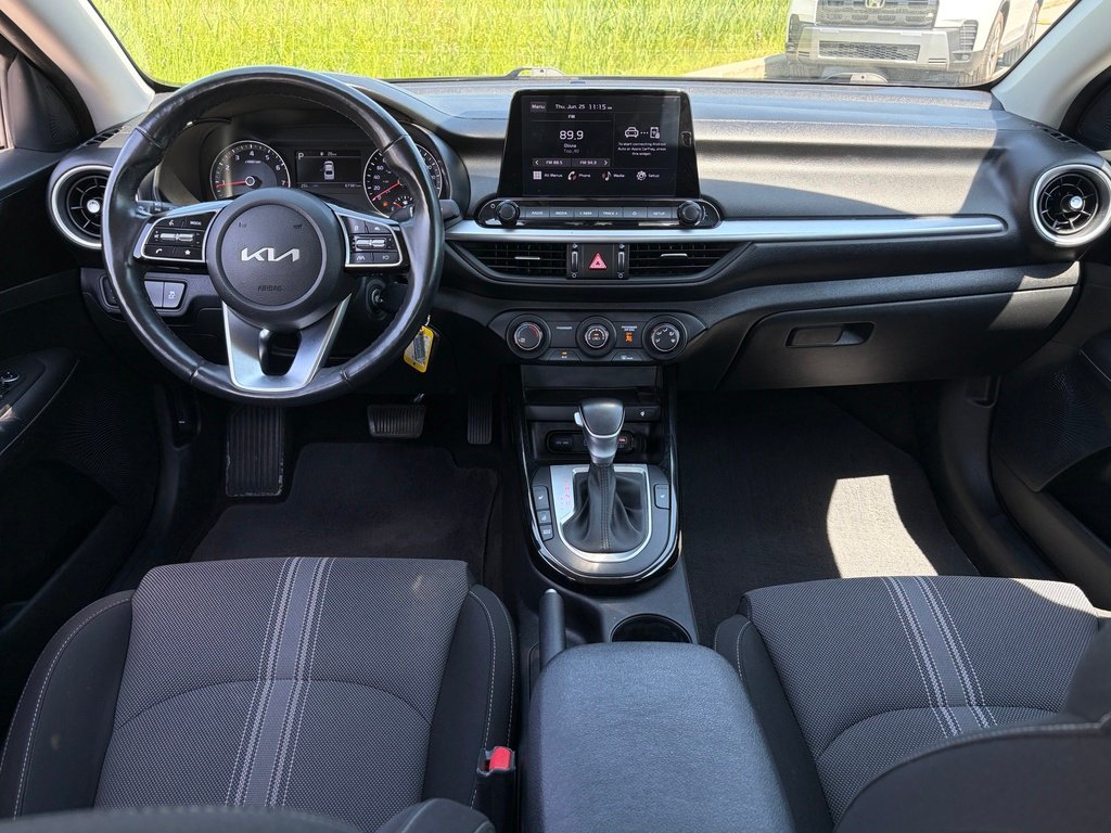 Kia Forte 2022 Noir Gatineau - photo #15