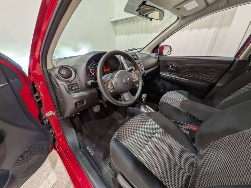 Nissan Micra 4dr HB Man SV 2017 Rouge Val-David - photo #8
