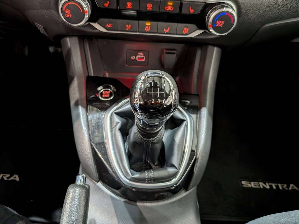 2024 Nissan Sentra S Plus CVT White Val-David - photo #24