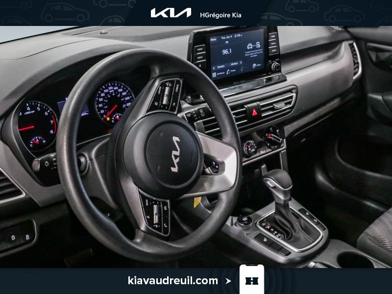 2022 Kia Seltos Blue Laval - photo #9