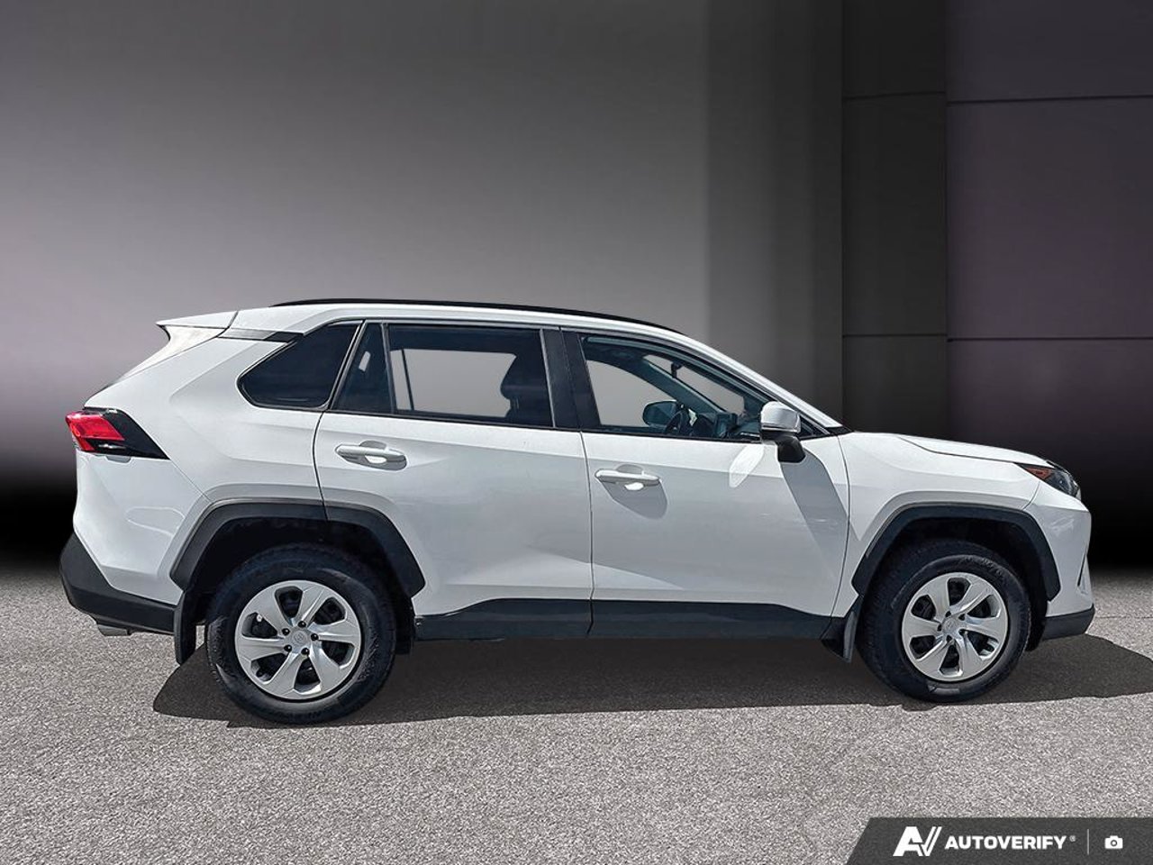 Toyota RAV4 2T3Z1RFVXMW184652 2021 Blanc Mirabel - photo #5