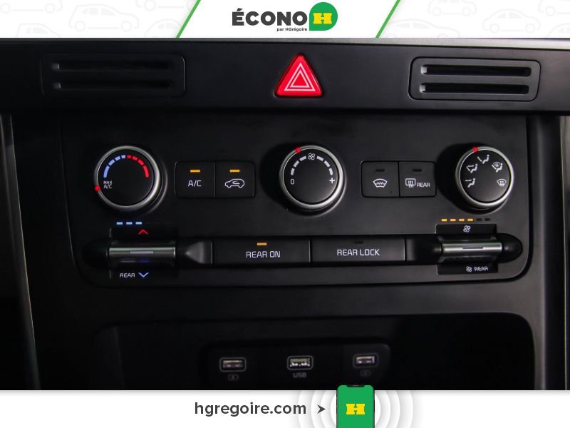 Kia Carnival 820982 | LX GR ÉLEC A/C BLUETOOTH CAMÉRA MAGS 2022 Blanc Laval - photo #7
