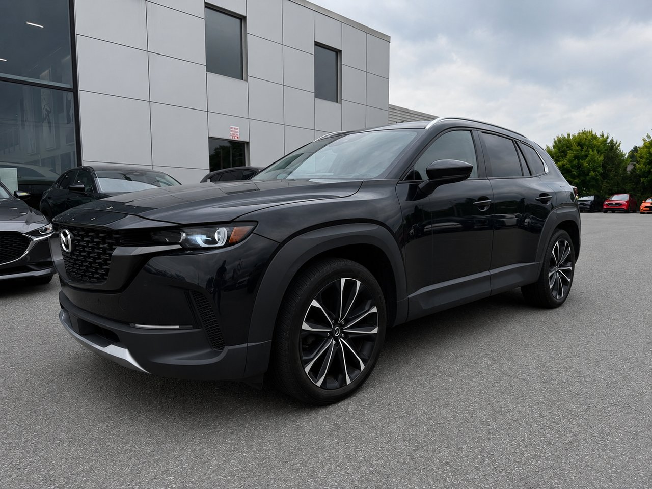 Mazda CX-50 JAMAIS ACCIDENTÉ / AWD ( 4X4) / TURBO / APPLE CARPLAY ET ANDROID AUTO 2024 Noir Châteauguay - photo #2