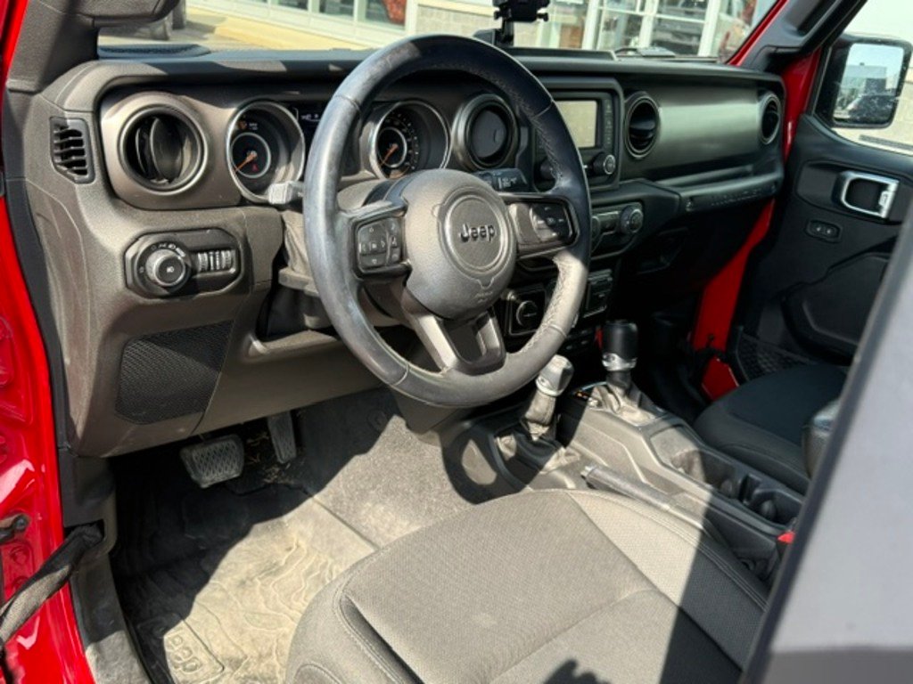 2019 Jeep Wrangler Red Saint-Basile-le-Grand - photo #6