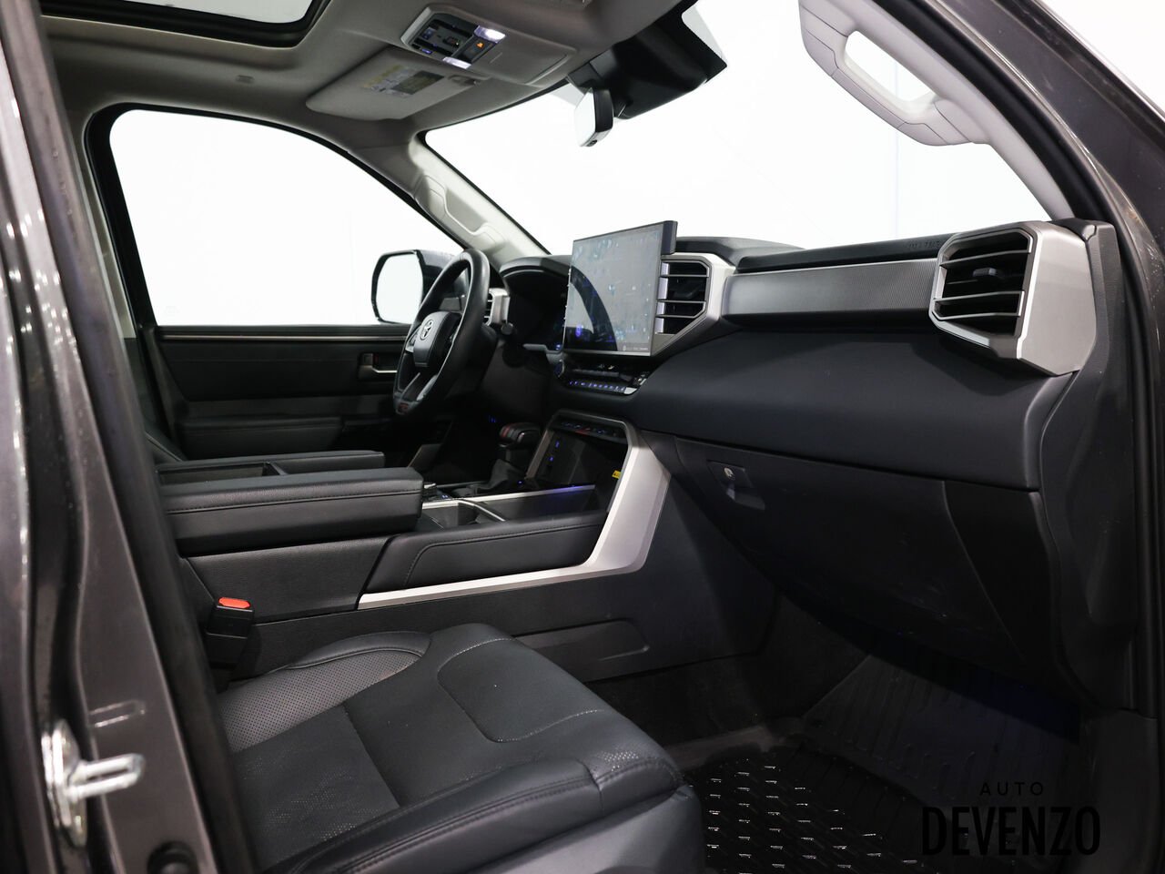 2024 Toyota Tundra Grey Saint-Eustache - photo #5