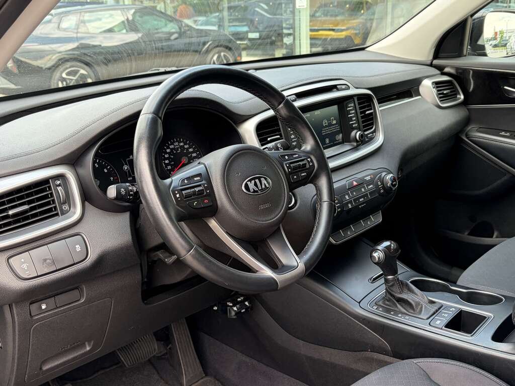 2017 Kia Sorento Black Gatineau - photo #9