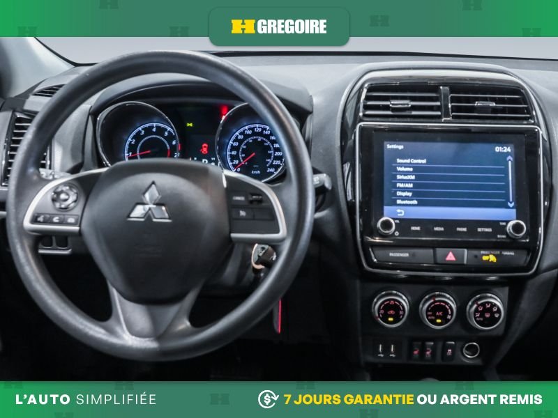 2022 Mitsubishi RVR Silver Blainville - photo #16
