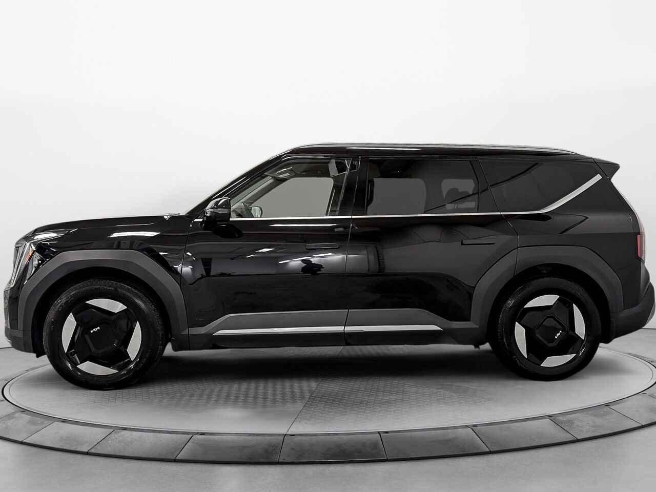 2025 Kia EV9 Land AWD 7 Places Hitch Other Sherbrooke - photo #1