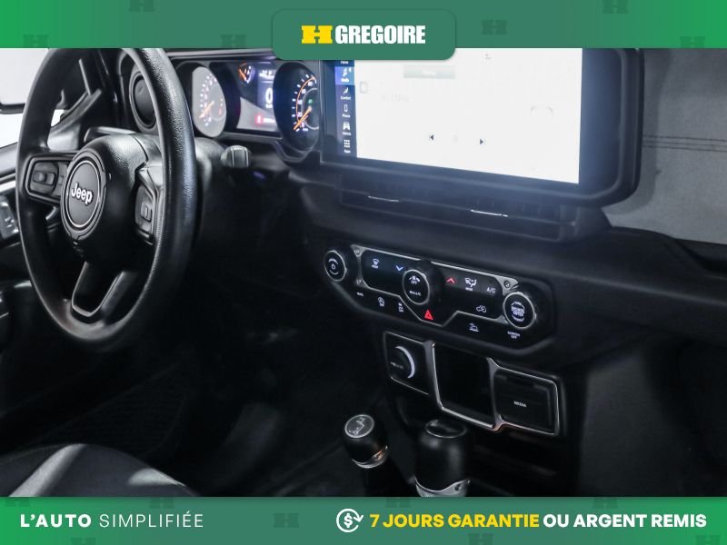 Jeep Wrangler 2024 Noir Laval - photo #23