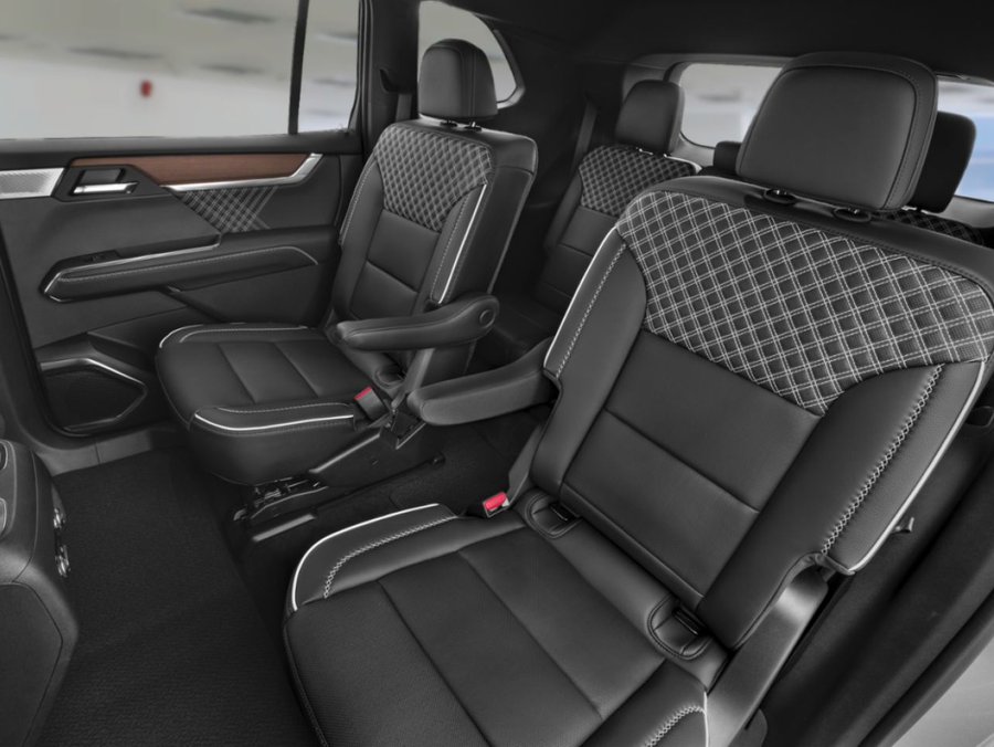 GMC Acadia 2026 2026 Blanc glacier 3 couches