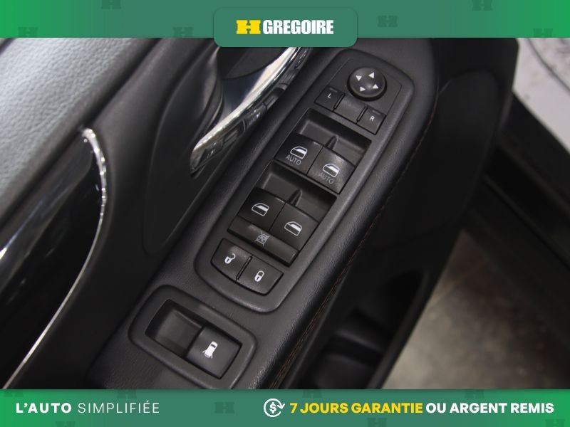 Dodge GR Caravan 2020 Noir Laval - photo #17