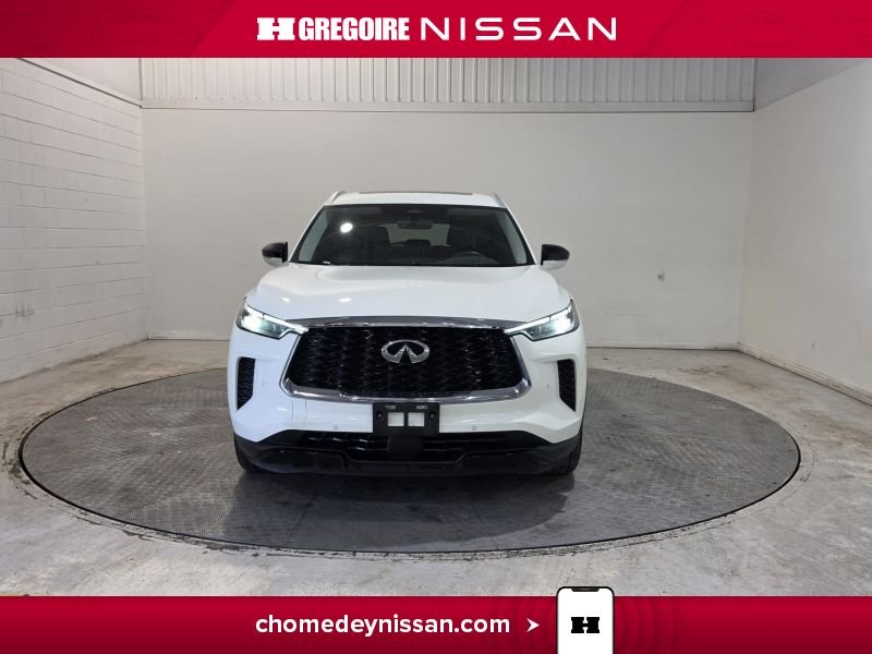 2023 Infiniti QX60 White Laval - photo #1