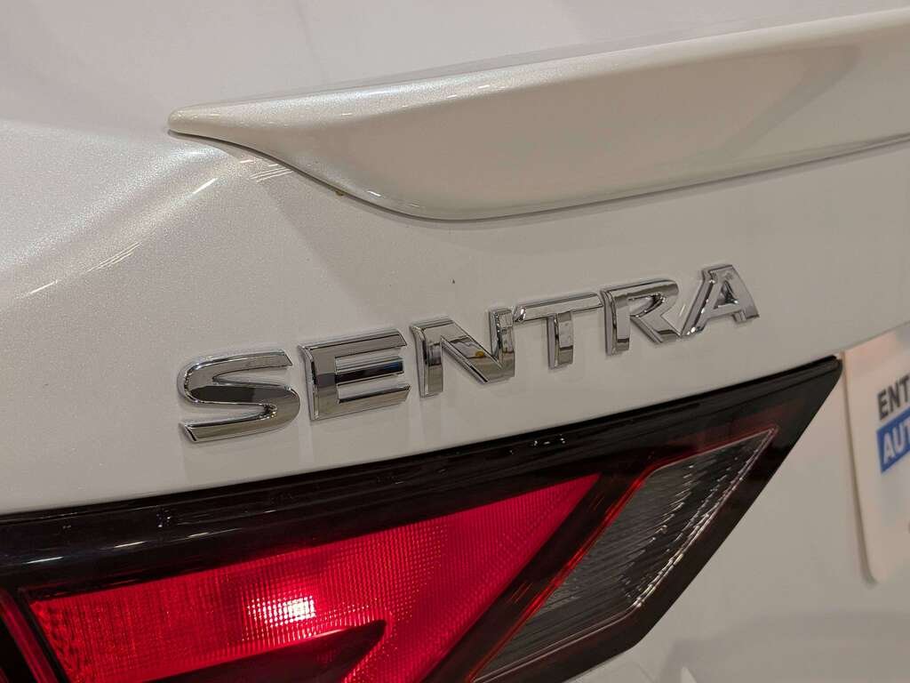 2024 Nissan Sentra SR Manual White Val-David - photo #34