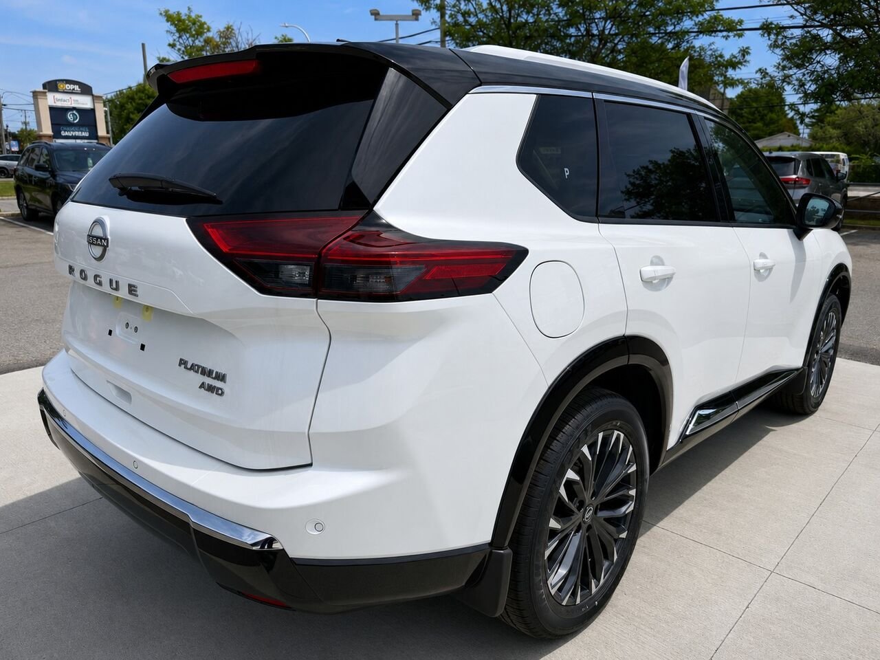 2026 NISSAN Rogue ROGUE PLATINE 2-Tone Everest White Tricoat Châteauguay - photo #5