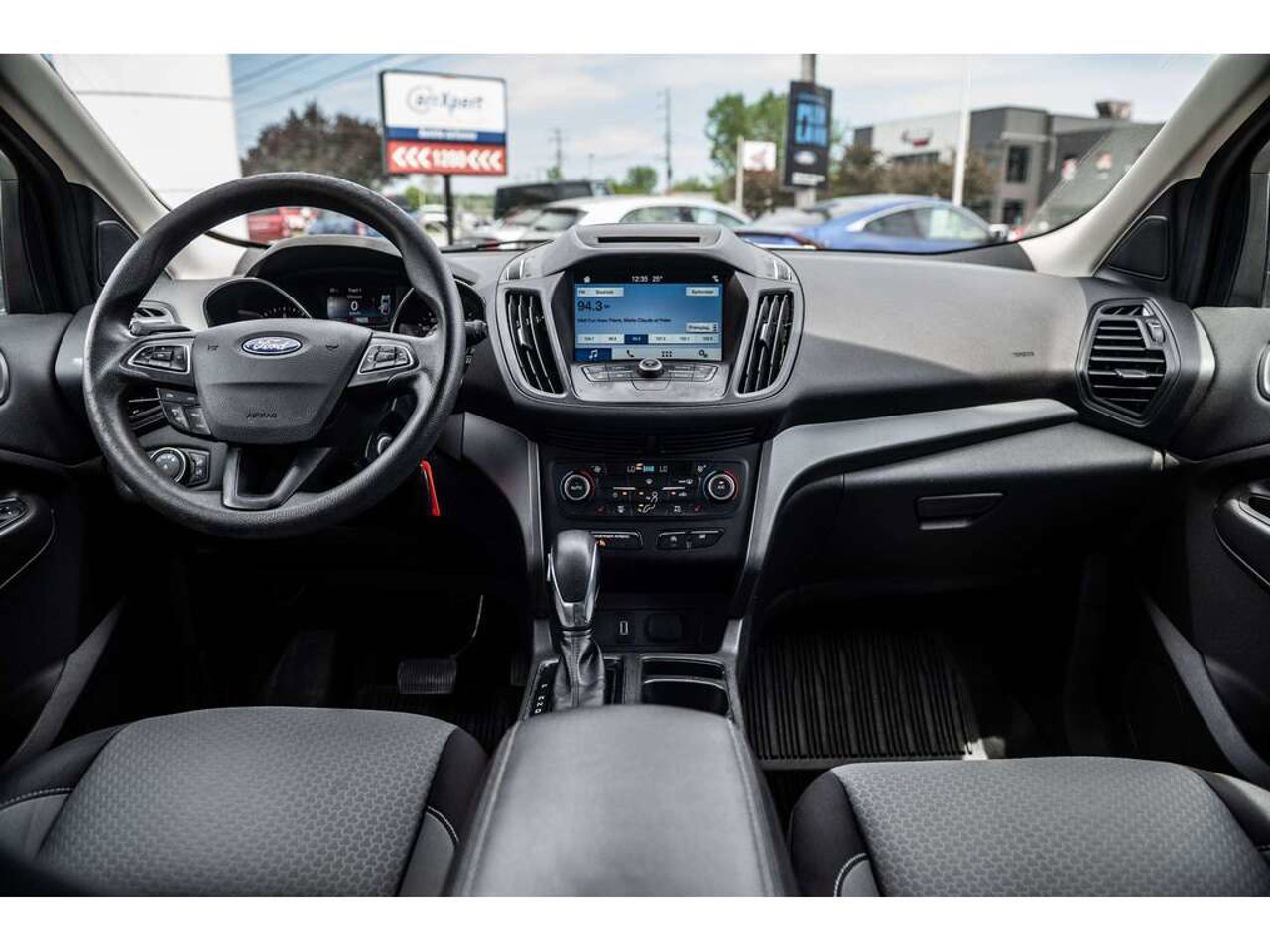2018 Ford Escape gray Sainte-Julienne - photo #26