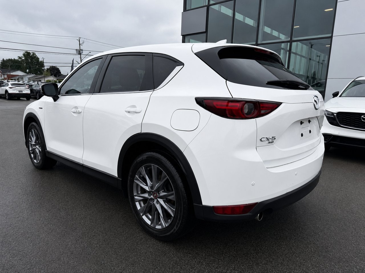 MAZDA CX-5 SIGNATURE Édition 100e anniversaire 2021 Blanc Châteauguay - photo #5