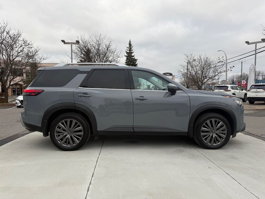Nissan Pathfinder 2024 Gris
